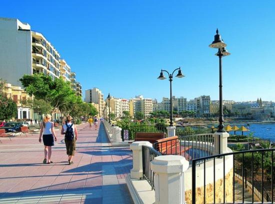 Stylish 2Br Apartment In فاليتا المظهر الخارجي الصورة